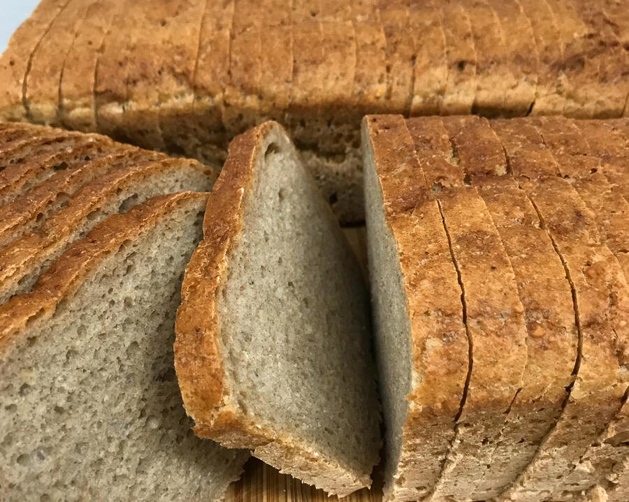 Saftig nistebrød uten melk Matpakkebrød uten melk